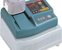 Makita Accessoires Chargeur De Batterie 'Réactivateur De L''ADP03'